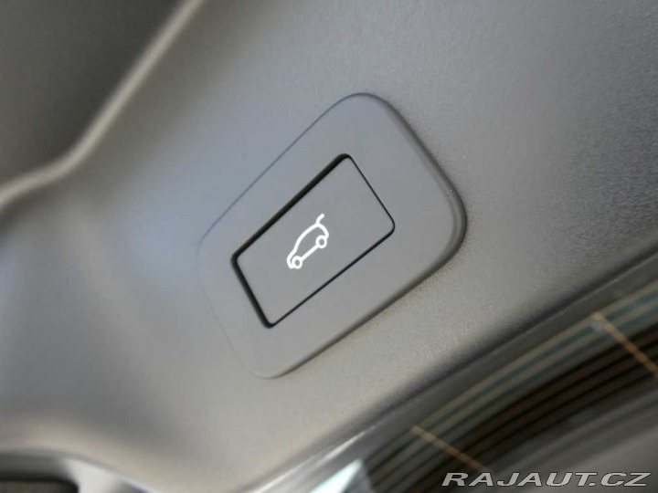 Land Rover Range Rover Evoque 1,5 Dynamic SE P270e aut. 2025
