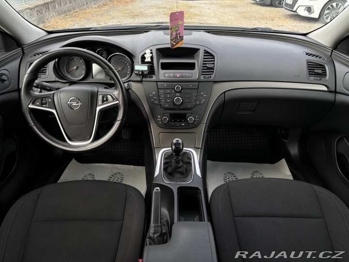 Opel Insignia 2.0 CDTI, AC, Tempomat 2010