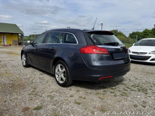 Opel Insignia 2.0 CDTI, AC, Tempomat 2010