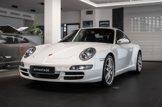 Porsche 911 Carrera 4S Coupe
