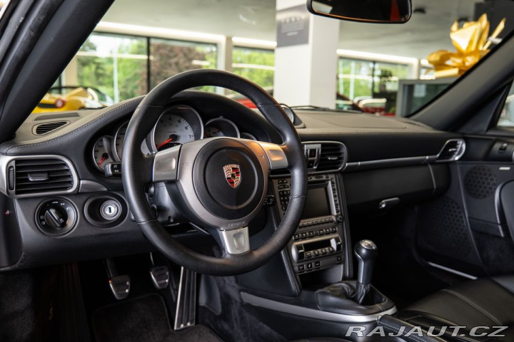 Porsche 911 Carrera 4S Coupe 2008