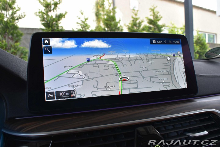 BMW 5 530d xDrive LUXURY*DPH*ČR 2023