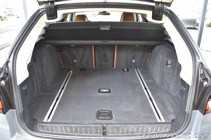 BMW 5 530d xDrive LUXURY*DPH*ČR 2023