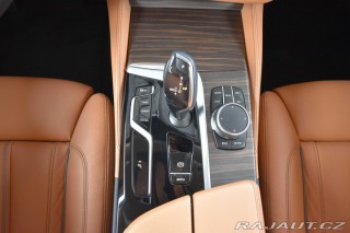 BMW 5 530d xDrive LUXURY*DPH*ČR 2023