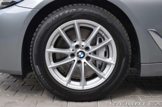 BMW 5 530d xDrive LUXURY*DPH*ČR 2023