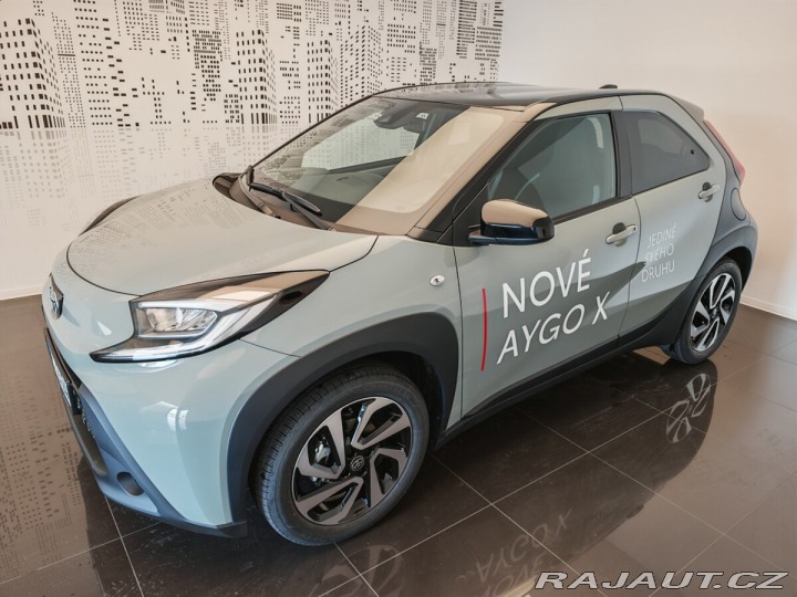 Toyota Aygo 1,0 CVT Style Tech Vision 2024