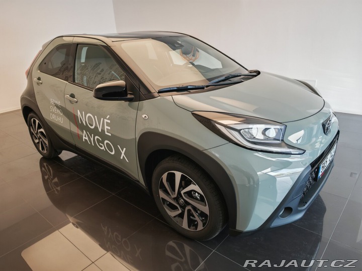 Toyota Aygo 1,0 CVT Style Tech Vision 2024