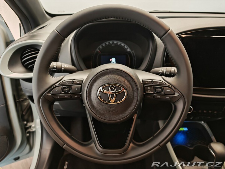 Toyota Aygo 1,0 CVT Style Tech Vision 2024