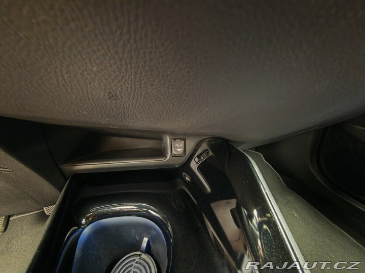 Toyota C-HR 2016