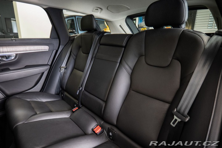 Volvo V90 B4 AWD Cross Country 2021
