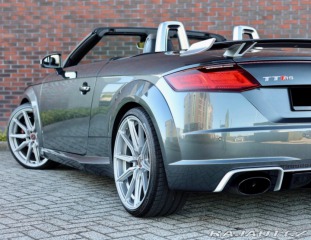 Audi TT RS  Roadster 2.5TFSI Quat 2018