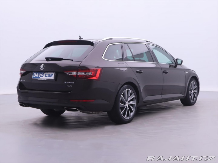 Škoda Superb 2,0 TSI 206kW DSG 4x4 L&a 2016