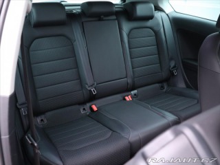 Volkswagen Golf 1,4 TSI R Highline Xenon 2013