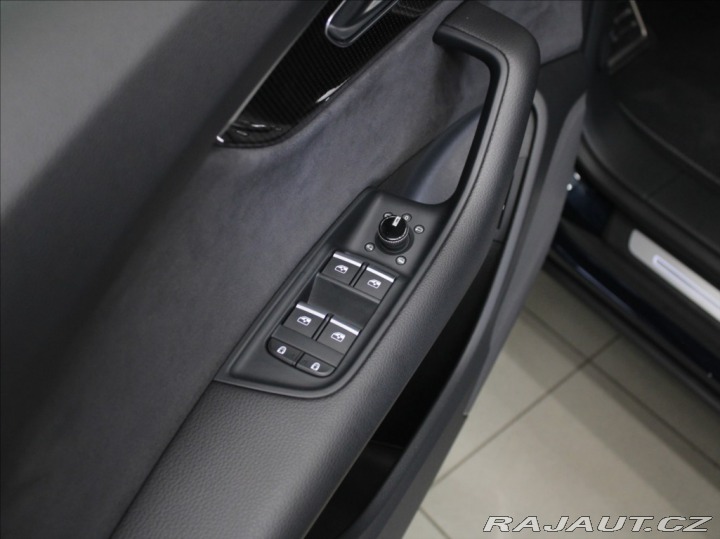 Audi Q8 3,0 55TFSi S-Line Black C 2022