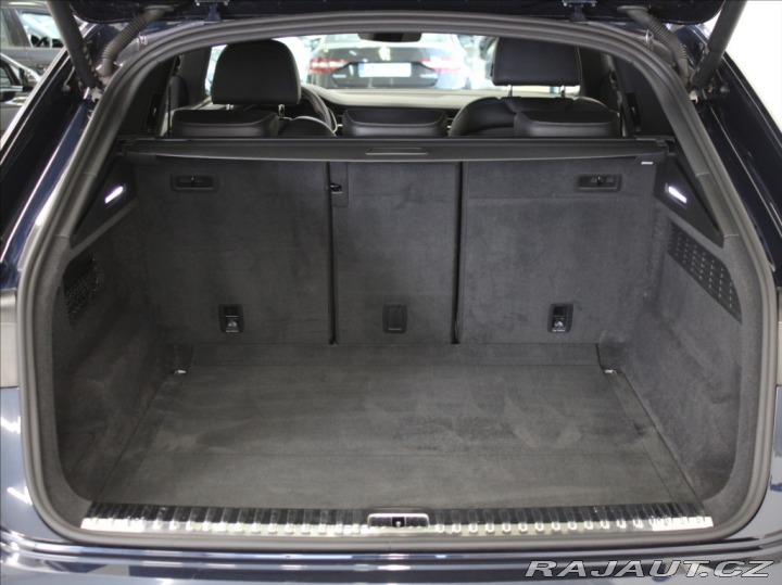 Audi Q8 3,0 55TFSi S-Line AKČNÍ C 2022