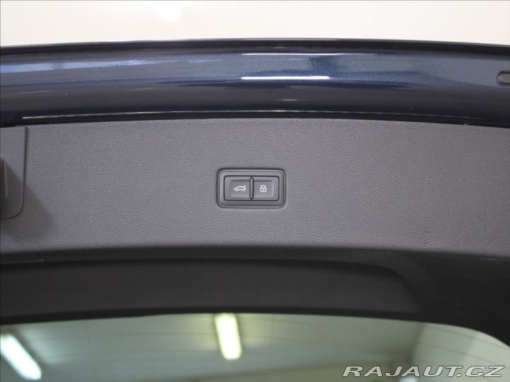 Audi Q8 3,0 55TFSi S-Line AKČNÍ C 2022