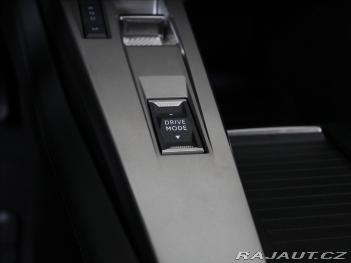 Peugeot 308 1,2 PT 96kW AT Allure 14t 2024