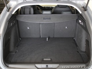 Peugeot 308 1,2 PT 96kW AT Allure 14t 2024