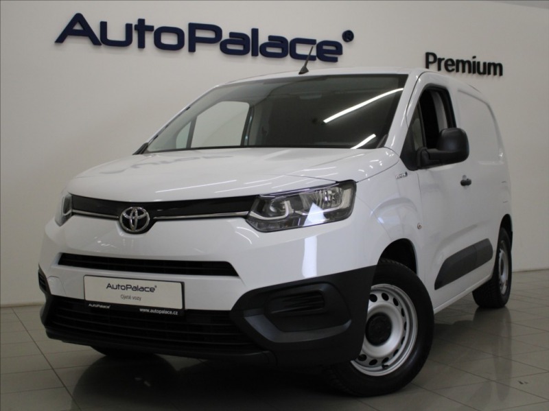 Toyota ProAce City 0,1 50kWh Active 5 let ZÁ