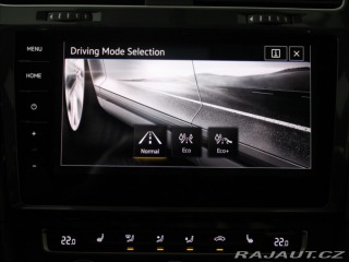 Volkswagen e-Golf 0,1 32kWh DYNAUDIO Navi 2020