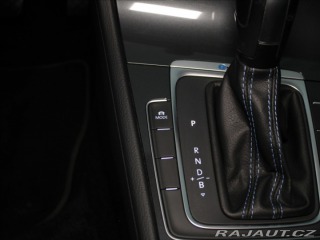 Volkswagen e-Golf 0,1 32kWh DYNAUDIO Navi 2020