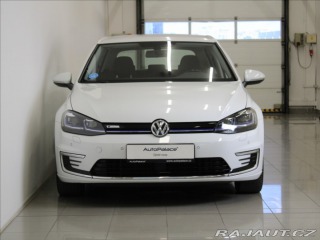 Volkswagen e-Golf 0,1 32kWh DYNAUDIO Navi 2020