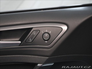 Volkswagen e-Golf 0,1 32kWh DYNAUDIO Navi 2020