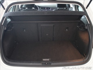 Volkswagen e-Golf 0,1 32kWh DYNAUDIO Navi 2020