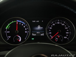 Volkswagen e-Golf 0,1 32kWh DYNAUDIO Navi 2020