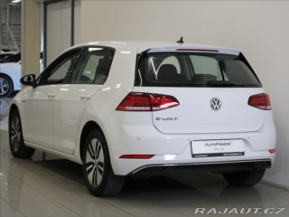 Volkswagen e-Golf 0,1 32kWh DYNAUDIO Navi 2020