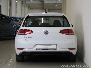 Volkswagen e-Golf 0,1 32kWh DYNAUDIO Navi 2020
