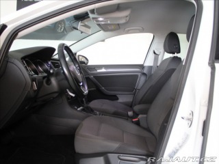 Volkswagen e-Golf 0,1 32kWh DYNAUDIO Navi 2020
