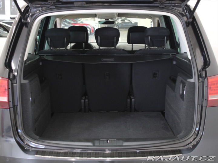 Volkswagen Sharan 2,0 TDi 110kW DSG Comf. T 2016