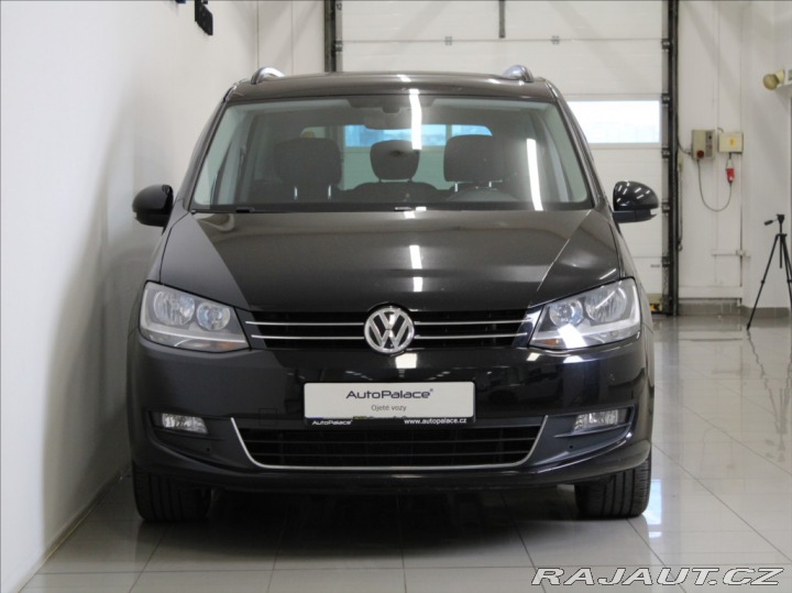 Volkswagen Sharan 2,0 TDi 110kW DSG Comf. T 2016