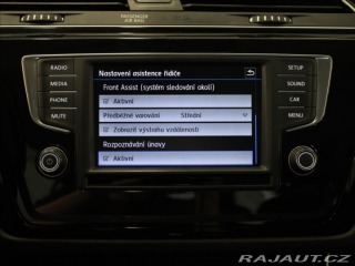 Volkswagen Touran 2,0 TDi 110Kw DSG Highlin 2016