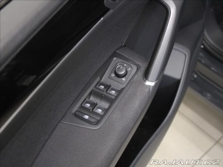 Volkswagen Touran 2,0 TDi 110Kw DSG Highlin 2016