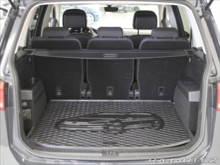 Volkswagen Touran 2,0 TDi 110Kw DSG Highlin 2016