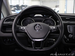 Volkswagen Touran 2,0 TDi 110Kw DSG Highlin 2016