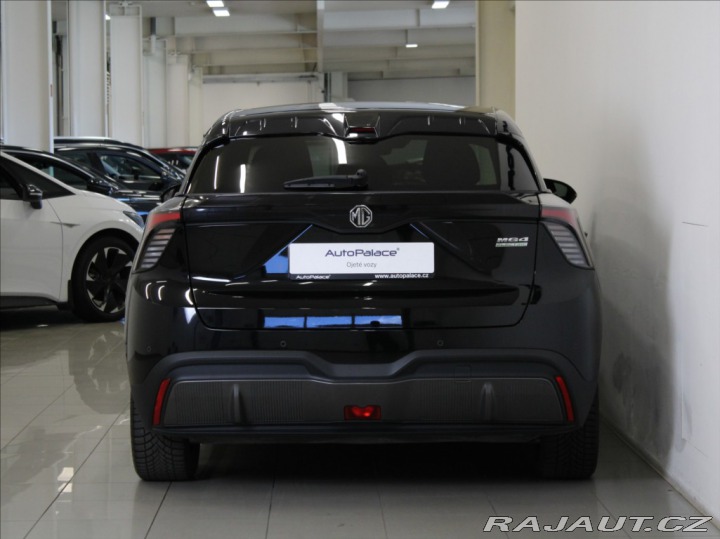 MG MG4 0,1 64kWh 150kW Elegance 2024