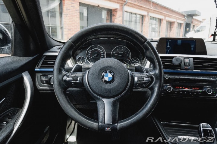 BMW 3 3,0 xDrive 190kW M-pack 2013