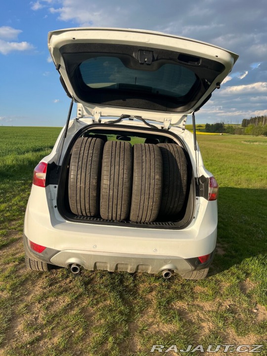 Ford Kuga 2011