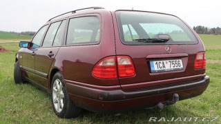 Mercedes-Benz E W210 E230 combi 1996
