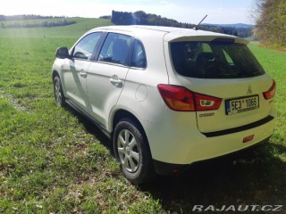 Mitsubishi ASX 1,6 rok r.v 2015 najeto 2015