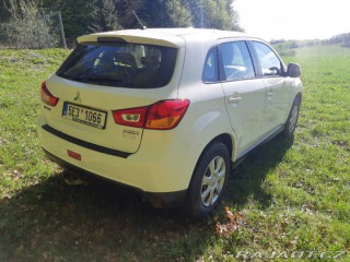 Mitsubishi ASX 1,6 rok r.v 2015 najeto 2015
