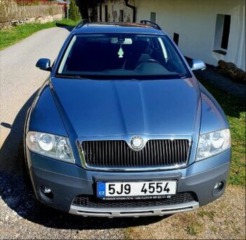 Škoda Octavia Scout kombi 4x4 2 TDI 103