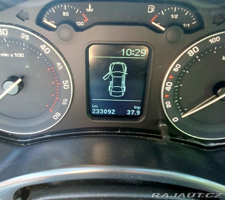 Škoda Octavia Scout kombi 4x4 2 TDI 103 2009