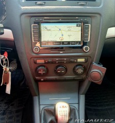 Škoda Octavia Scout kombi 4x4 2 TDI 103 2009