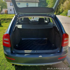 Škoda Octavia Scout kombi 4x4 2 TDI 103 2009