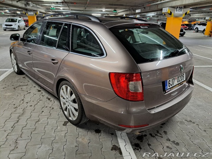 Škoda Superb 2,0 TDI 125kW 4X4 Nové 2012