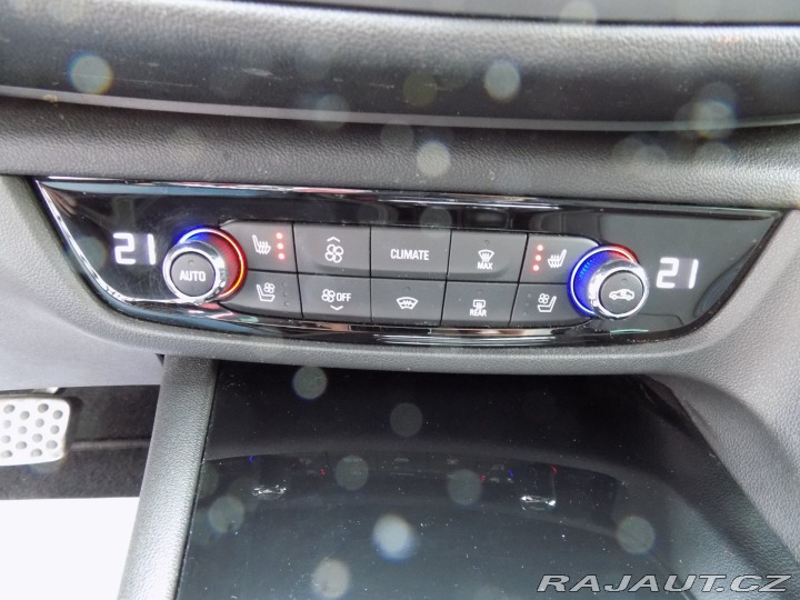 Opel Insignia 2.0CDTi/Ultimate/Větr.sed 2021